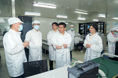 武漢網銳順利通過國家通信光器件產品質檢中心籌建論證會